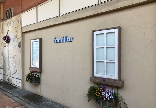 雑貨中心の店舗です！