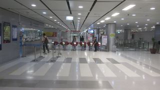 椅子が多く設置