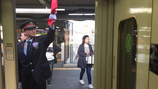 幸手権現堂桜まつり期間には、東武特急スペーシアが幸手駅に臨時停車します。