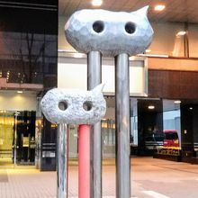 駅前通の1体が Eyes ビルの前の2体は Manazashiーまなざしー By Ake Binga Eyesのクチコミ フォートラベル 駅前通の1体が Eyes ビルの前の2体は Manazashiーまなざしー By Ake Binga Eyesのクチコミ フォートラベル