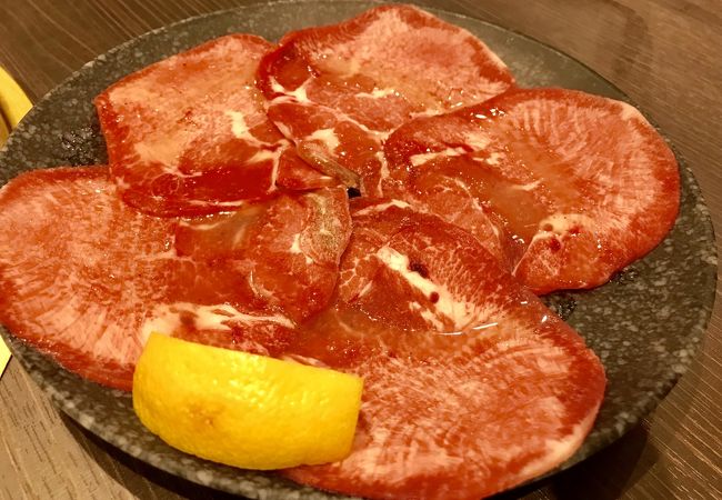 リーズナブルに焼肉が食べれる！