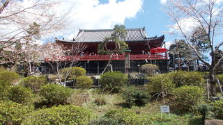 寛永寺のお堂の一つです。
