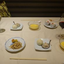 中国料理　礼華　四君子草の個室風のお部屋で中華をいただいた