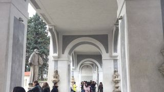 外から見てるだけでも美しい城です