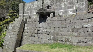 突起物ある石垣