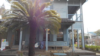 オランダ坂横の洋館