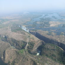 ヘリコプターからのビクトリア滝