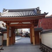 浄土真宗のお寺。