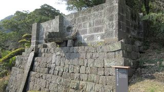 近代技術の実験場。