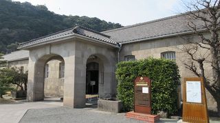 紡績機をはじめ各種工作機械などが多数展示されていました。