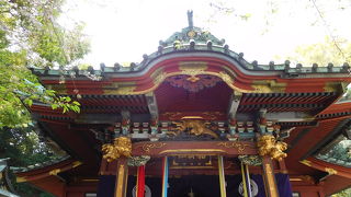 敷地内に幼稚園が併設