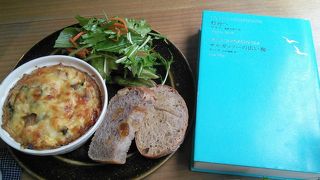 天然酵母パン専門ベーカリーカフェ