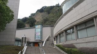 子供がいたら何時間でも楽しめそうな不思議な館です。