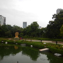 ベーンチャシリ公園 