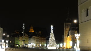 美しい王宮広場