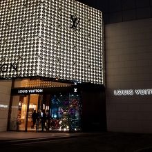 クラシックなアメリカ建築みたい By ろたみこ ルイ ヴィトン大阪 心斎橋店 のクチコミ フォートラベル