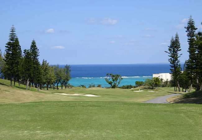 沖縄国際ゴルフクラブ