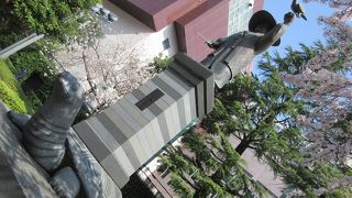 東京で唯一の家康像