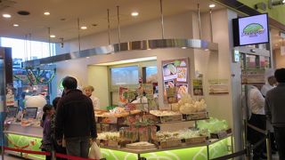 名物メロンパンはやっぱり美味い