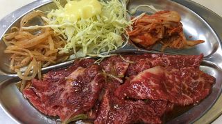 焼肉 東