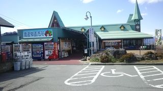 お蕎麦が美味しい、野菜の販売も。