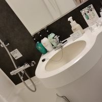 可動式シャワーとバスタブ