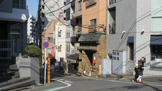 いことからお洒落なイタリアレストランのお店や、可愛らしい住宅街などが目を楽しませてくれました。