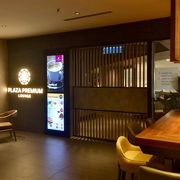 KLIA2の３か所目のLoungeは、マレーシアで１番すばらしかった。