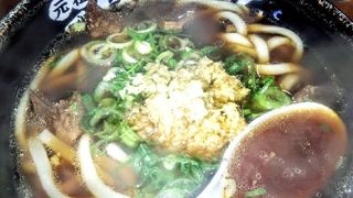 元祖肉肉うどん 空港店