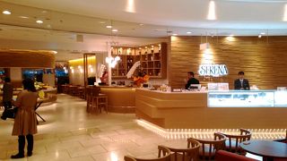 新しく明るい雰囲気です