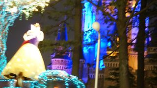 雨天時はパレードが変わります