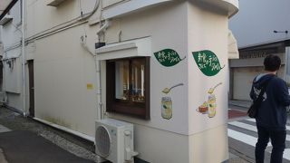 色々な種類のジャムやマーマレード