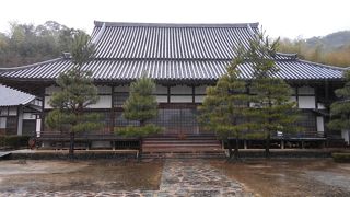 毛利元就公の墓所