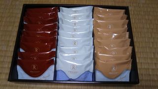 ANAのプレミアムクラスで出されていたお菓子です