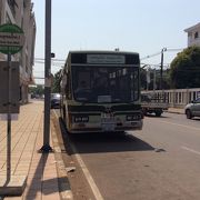 今年に入ってから京都の市バスがビエンチャン市内を走るようになった