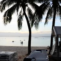 歩いて行けるビーチ