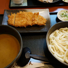 だいまるのカツカレーうどん