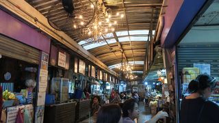 サイアム駅からすぐ