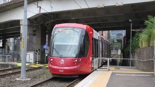 新しい路面電車