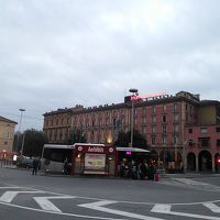 駅からすぐです