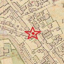 徽章業発祥の地の石碑は、明治中期の地図上では、星印の位置です