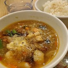 スープ系メニューは+200円でお食事セットに