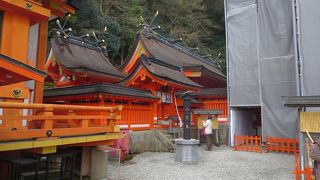 本殿は修復中