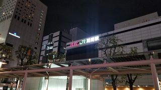 ＪＲ川崎駅東口の駅直結商業施設