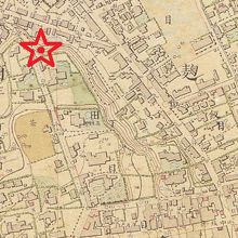 高台であり、明治時代は富士が見えたのでしょうが、傾斜地です。