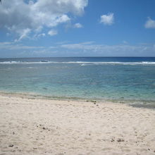 海はきれいです。グアムはどこもきれいでしょうが。