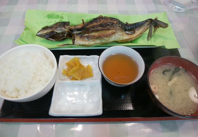 脂がのって美味しい焼きサバ定食