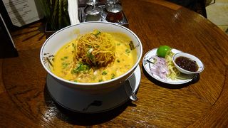 今年も「カオソーイ」を食べ来ました。