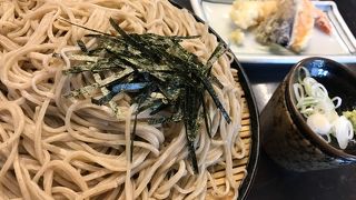 創業３００年のお蕎麦屋さんだそうです