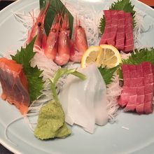 お刺身盛り合わせ